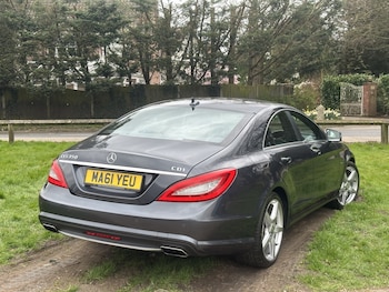 Used Mercedes-Benz CLS 2011 for sale - 78070548: Photo