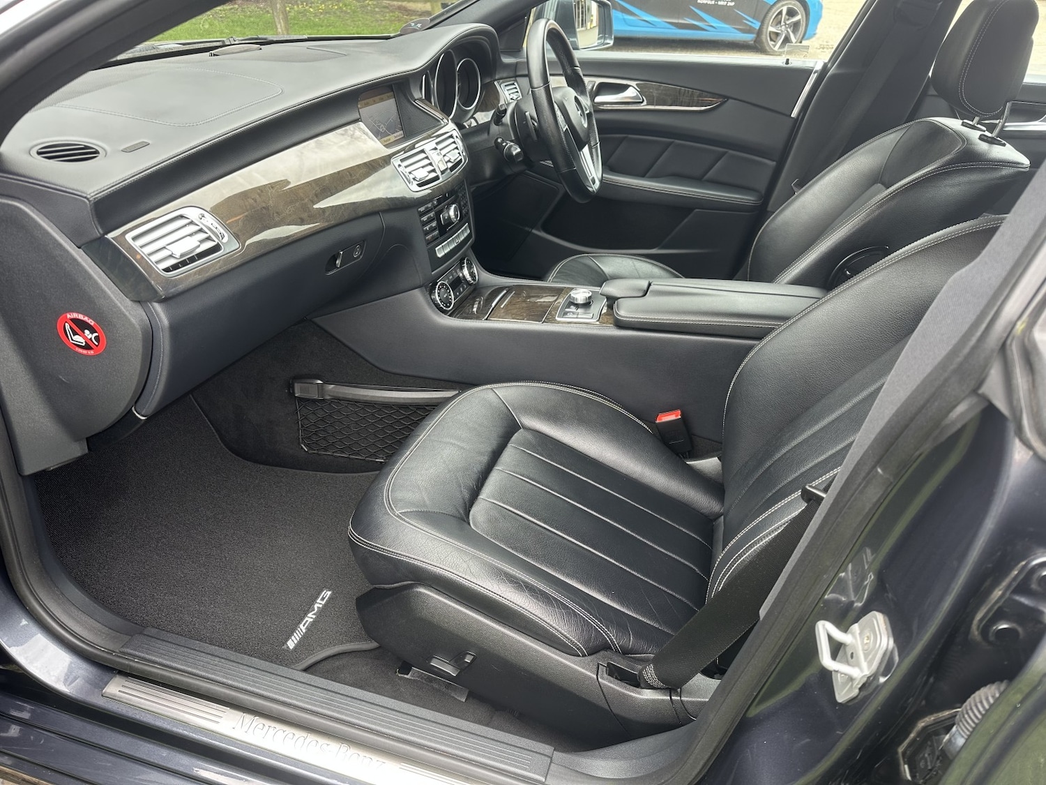 Used Mercedes-Benz CLS 2011 for sale - 78070548: Photo 7