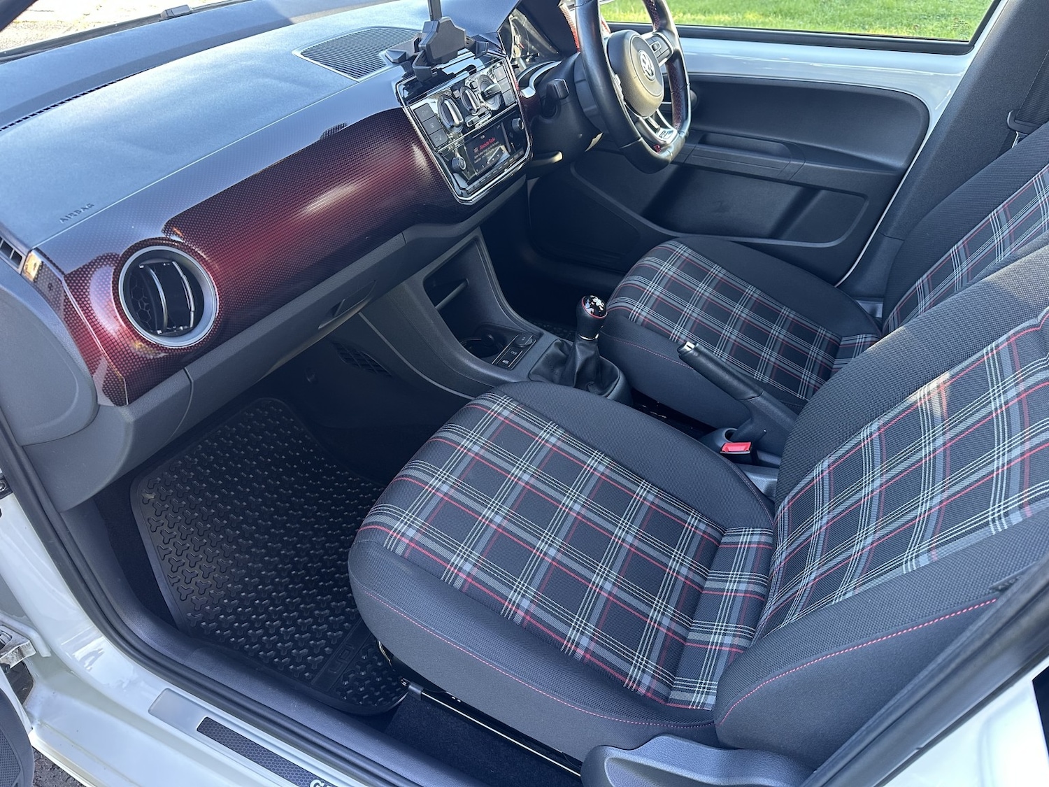 Used Volkswagen up! 2019 for sale - 76712664: Photo 10