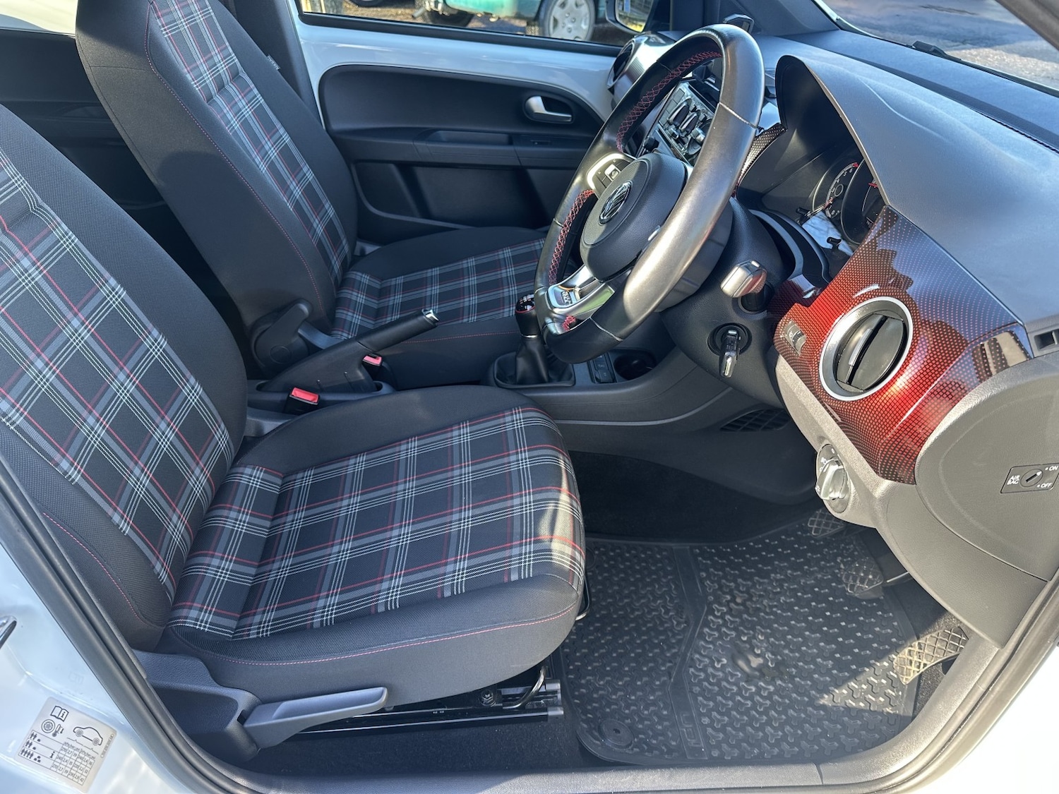 Used Volkswagen up! 2019 for sale - 76712664: Photo 15