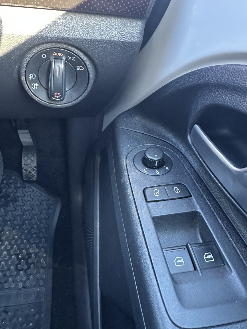 Used Volkswagen up! 2019 for sale - 76712664: Photo 16