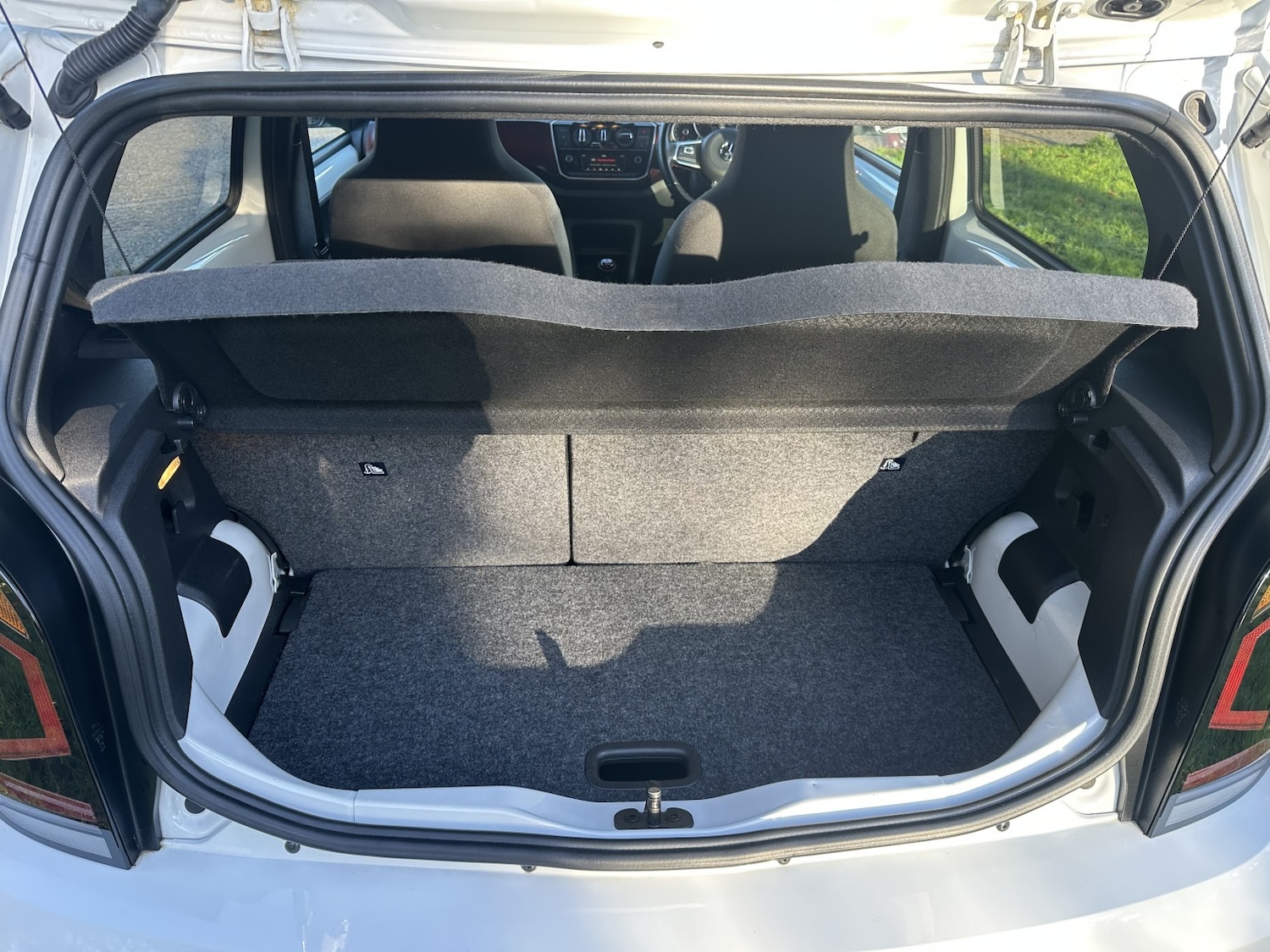 Used Volkswagen up! 2019 for sale - 76712664: Photo 18