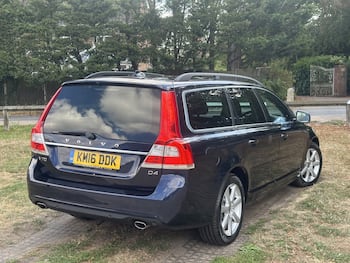 Used Volvo V70 2016 for sale - 79644379: Photo