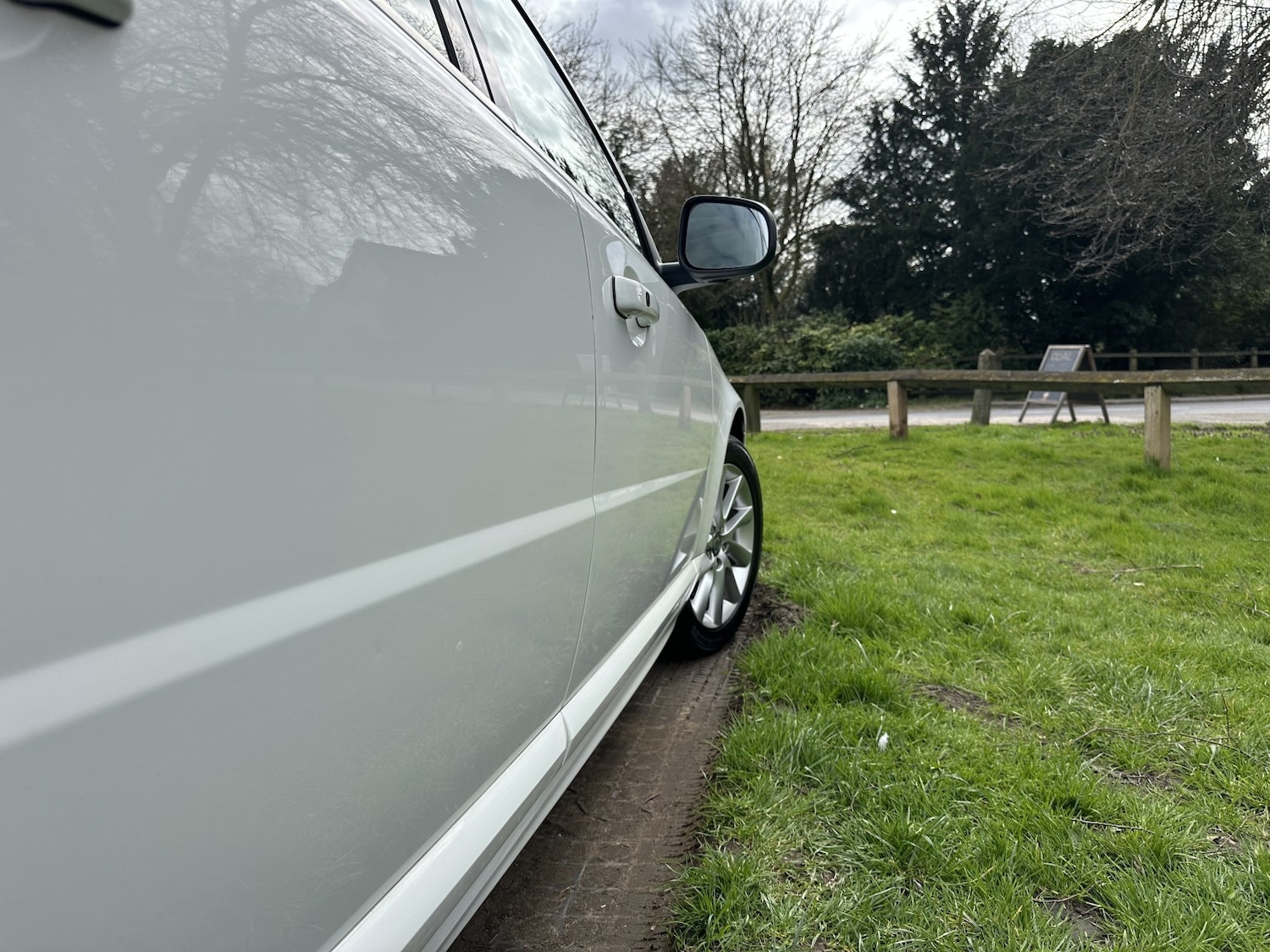 Used Volvo V70 2013 for sale - 78098302: Photo 6