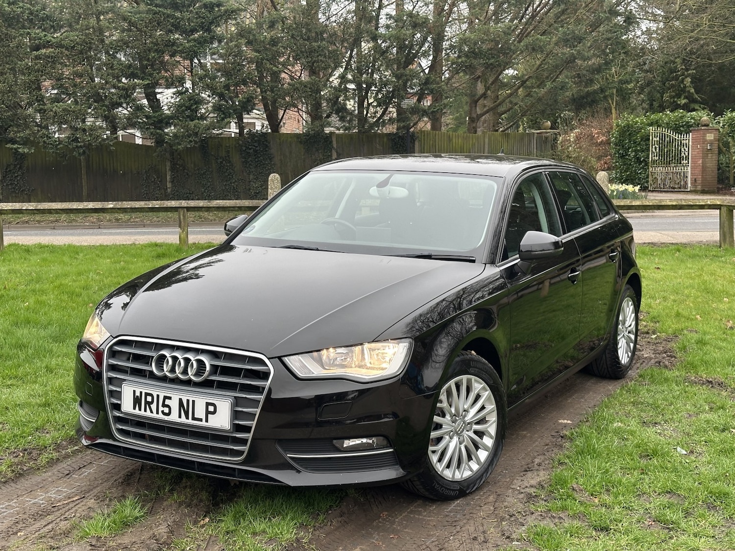 Used Audi A3 2015 for sale - 77781738: Photo 2