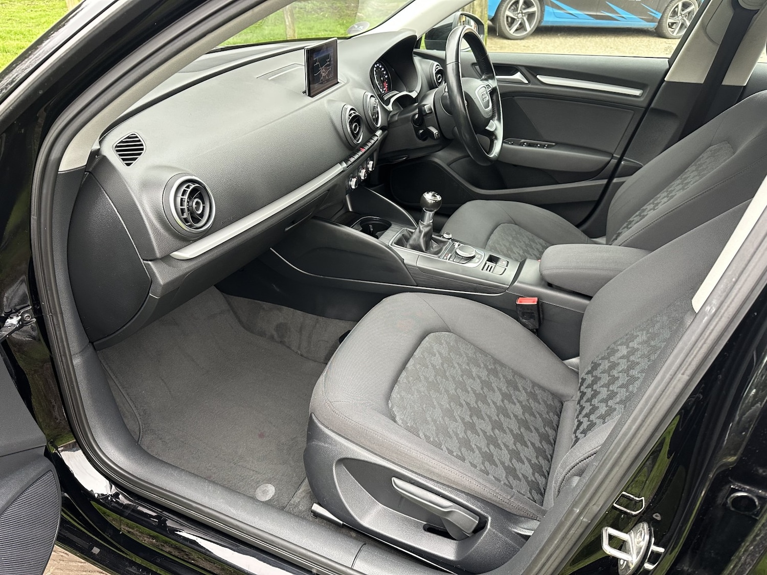 Used Audi A3 2015 for sale - 77781738: Photo 7