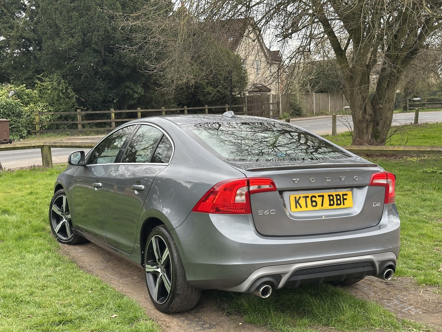 Used Volvo S60 2017 for sale - 78125144: Photo 3