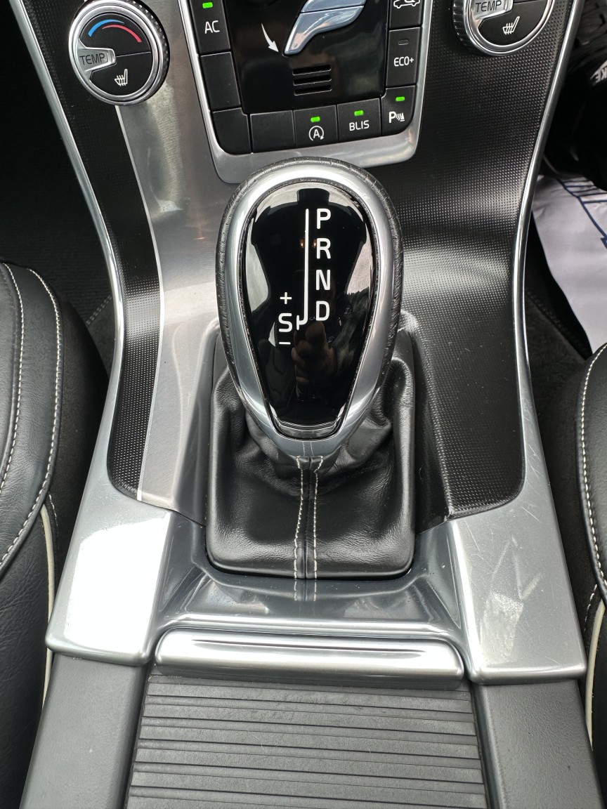 Used Volvo S60 2017 for sale - 78125144: Photo 8