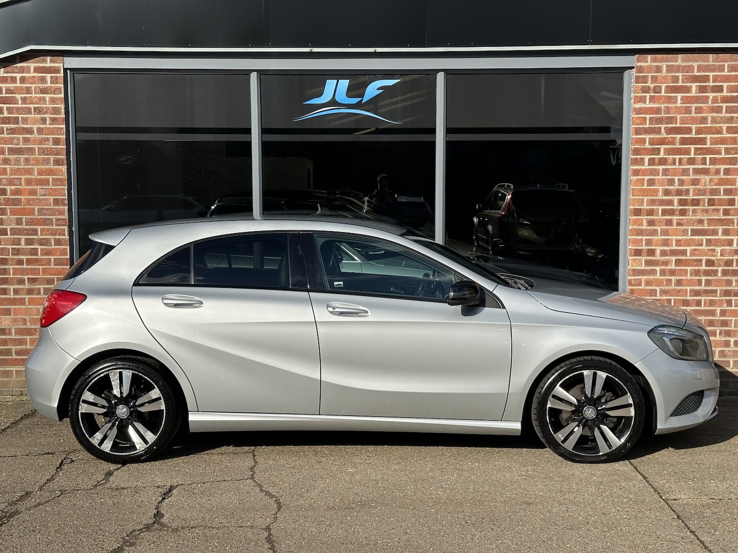 Used Mercedes-Benz A-Class 2014 for sale - 77558542: Photo 20