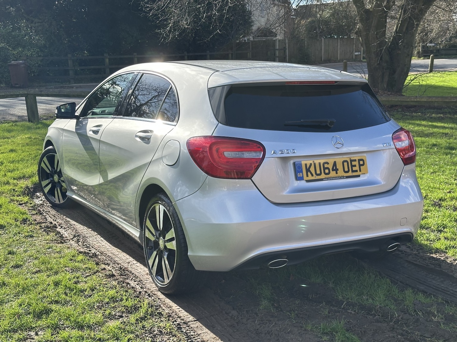 Used Mercedes-Benz A-Class 2014 for sale - 77558542: Photo 3