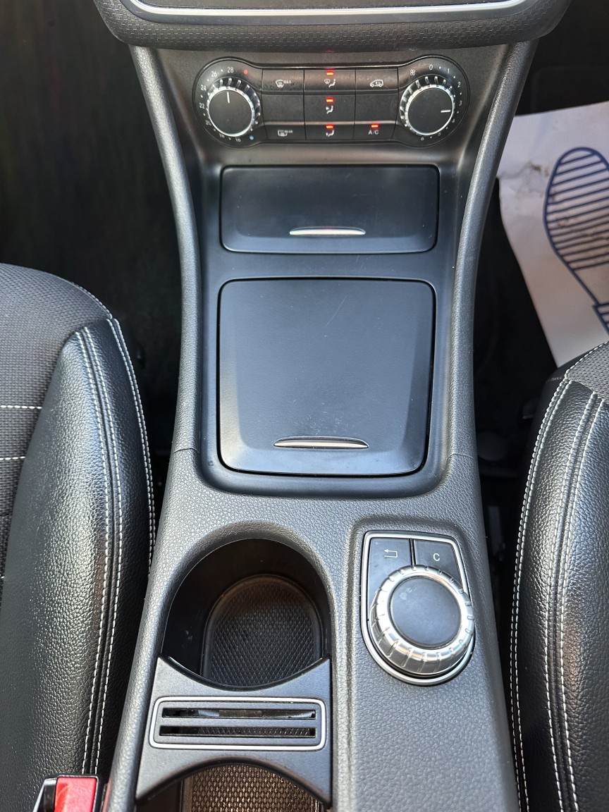 Used Mercedes-Benz A-Class 2014 for sale - 77558542: Photo 8