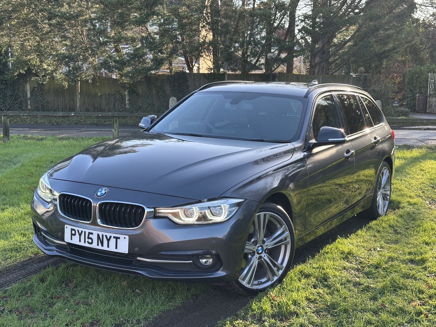 Used BMW 3 Series 2015 for sale - 76725737: Photo 2