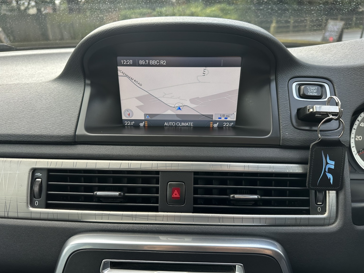 Used Volvo XC70 2012 for sale - 77438238: Photo 10