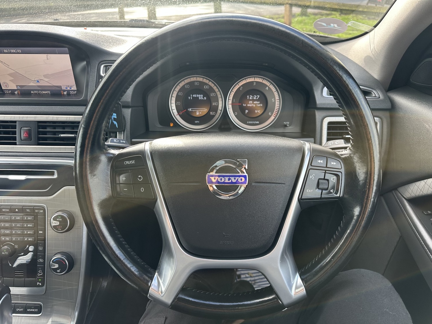 Used Volvo XC70 2012 for sale - 77438238: Photo 11