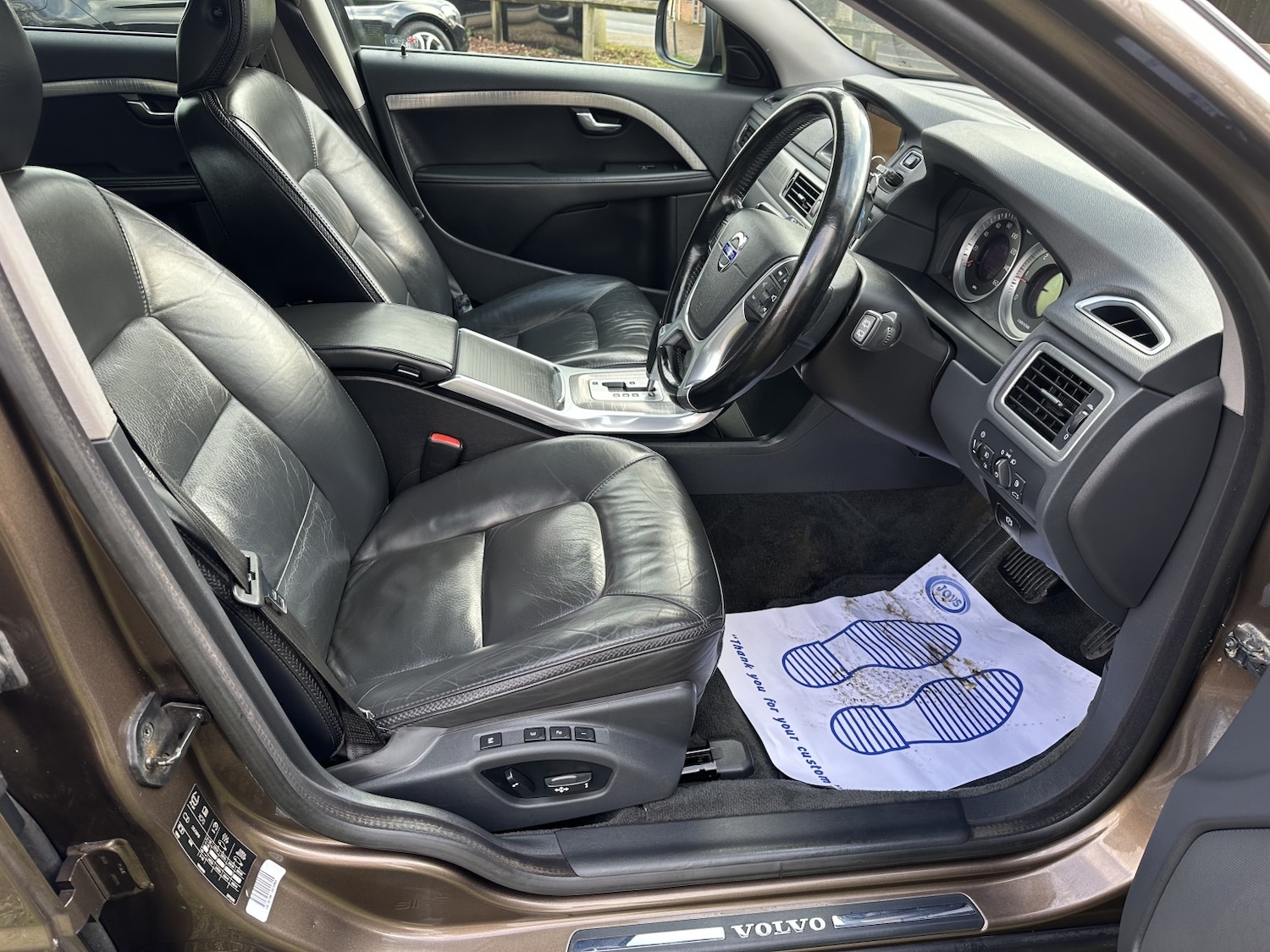 Used Volvo XC70 2012 for sale - 77438238: Photo 13