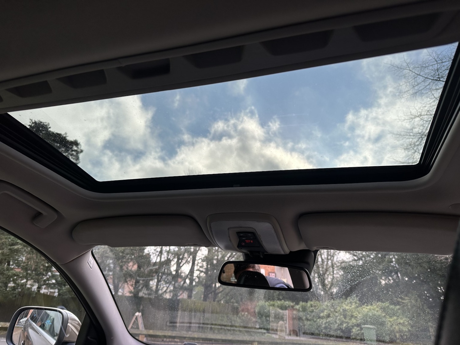 Used Volvo XC70 2012 for sale - 77438238: Photo 17