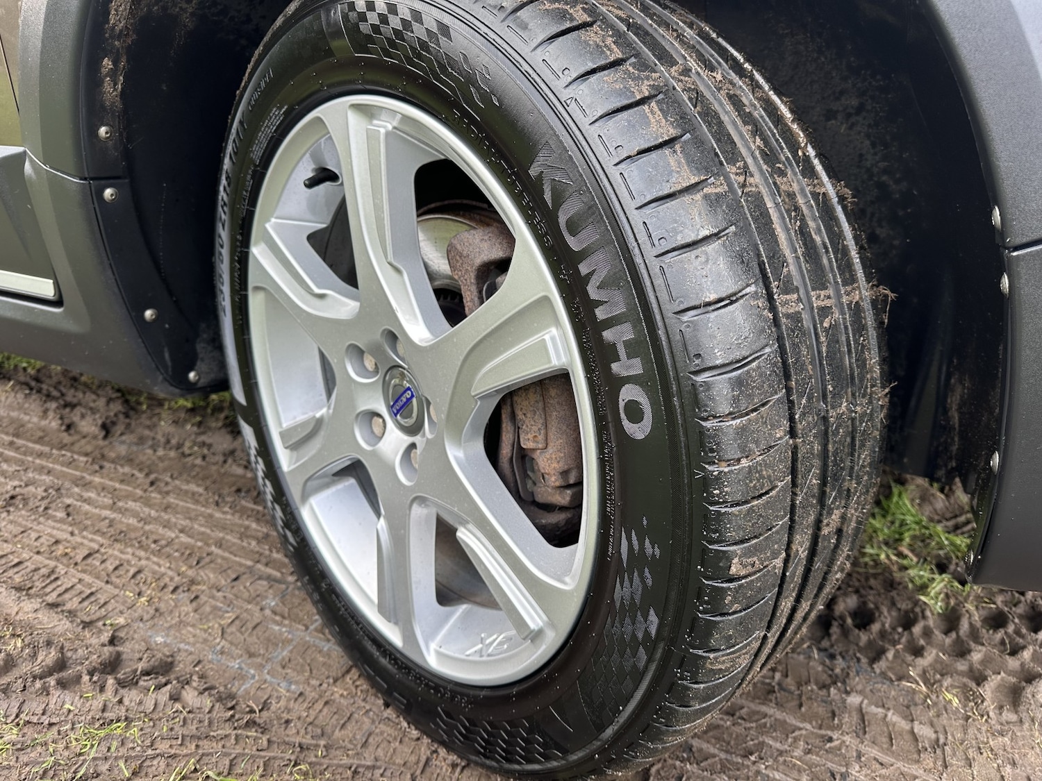 Used Volvo XC70 2012 for sale - 77438238: Photo 19