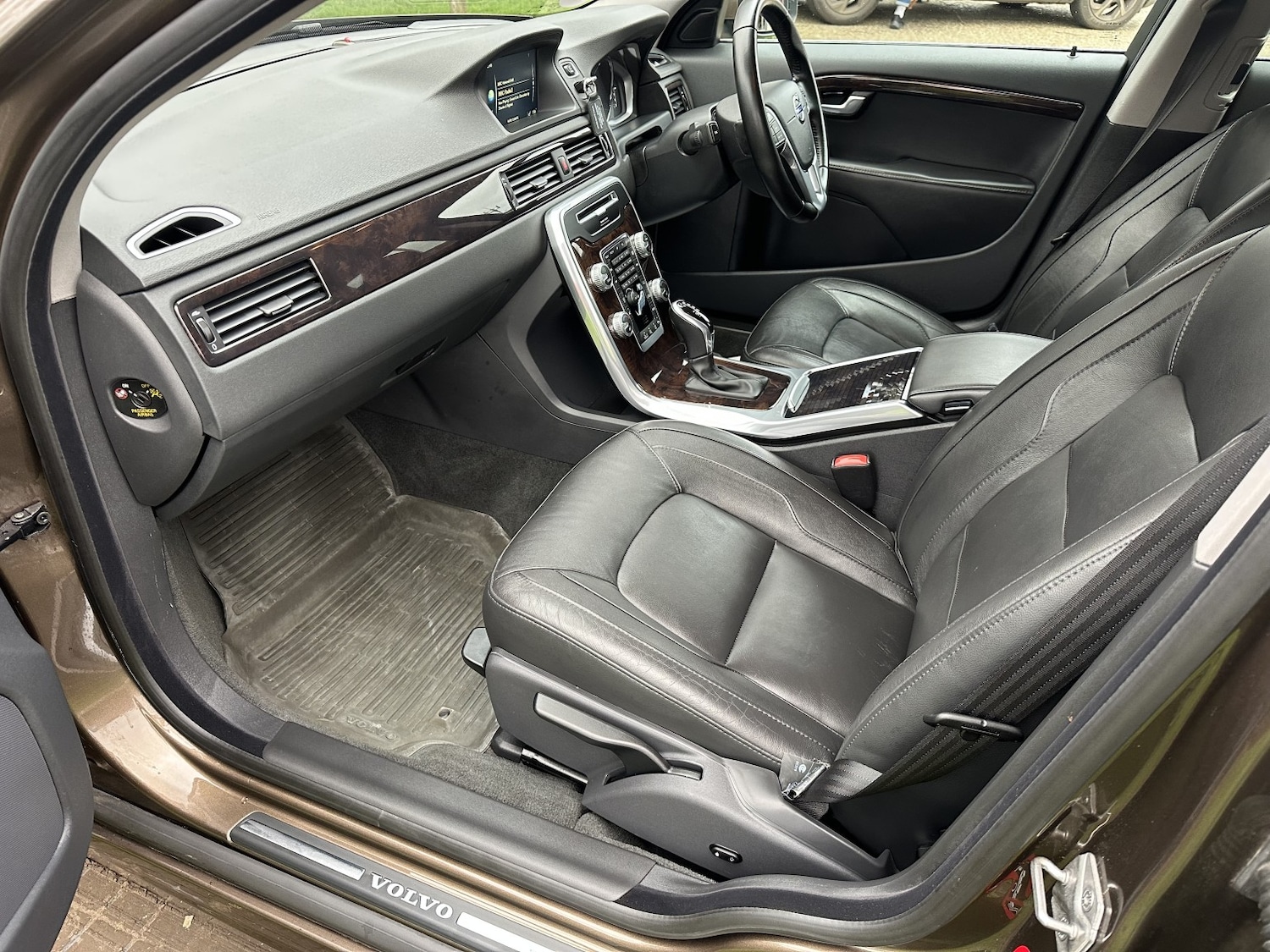 Used Volvo V70 2016 for sale - 77851468: Photo 7