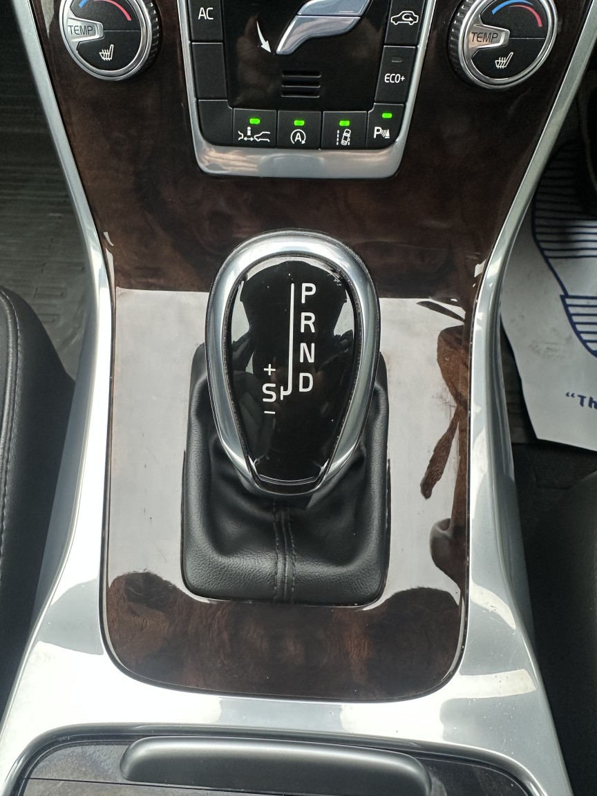 Used Volvo V70 2016 for sale - 77851468: Photo 8