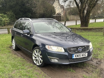 Used Volvo V70 2015 for sale - 78888950: Photo