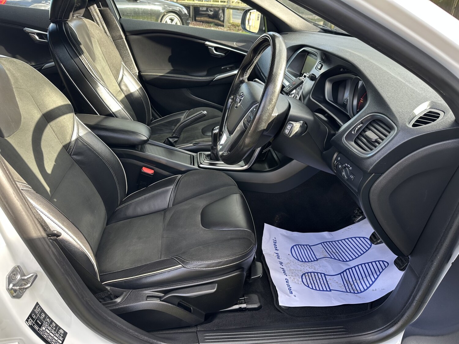 Used Volvo V40 2016 for sale - 77558534: Photo 13