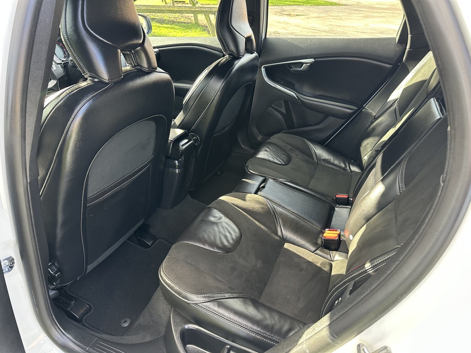 Used Volvo V40 2016 for sale - 77558534: Photo 15