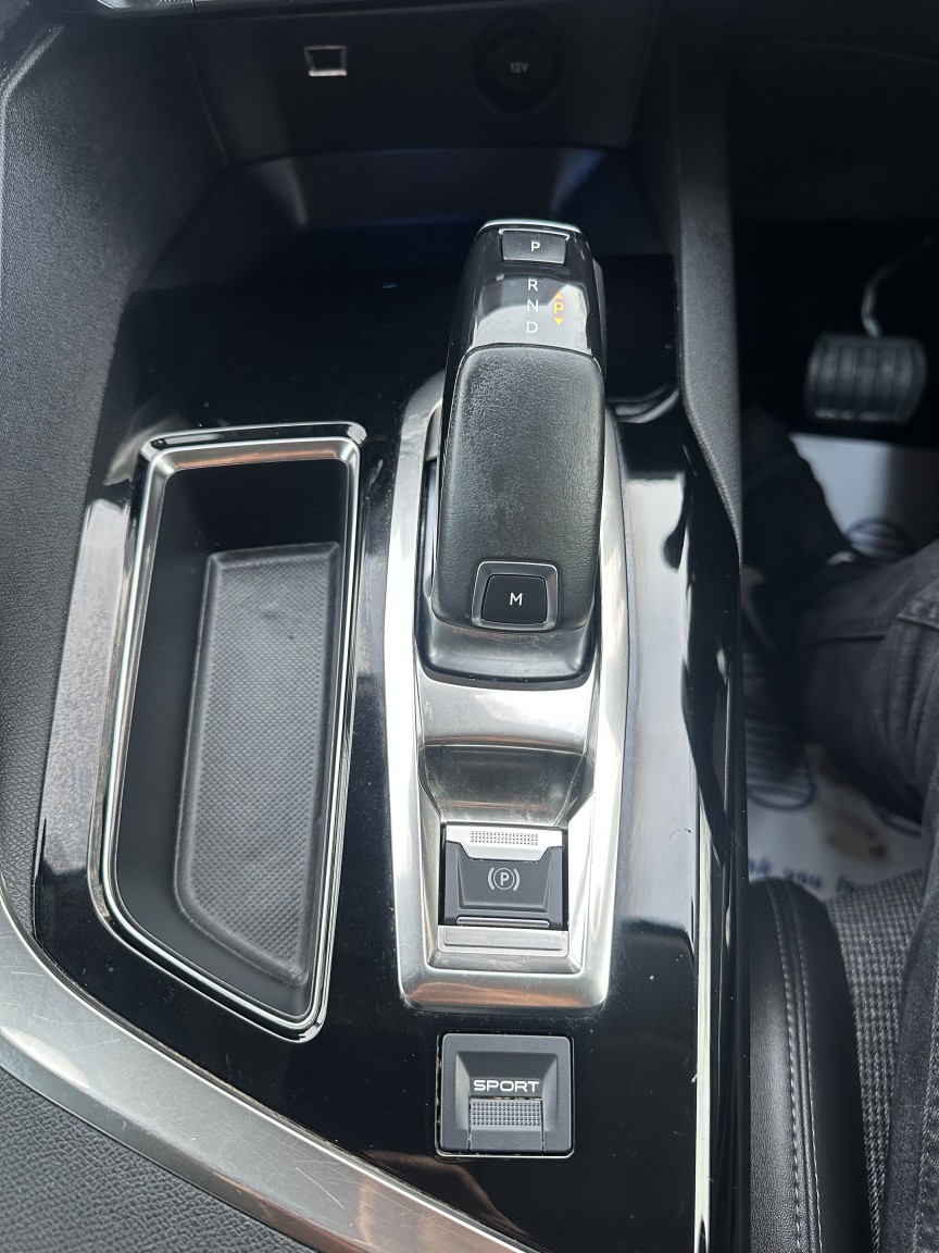 Used Peugeot 3008 2020 for sale - 77370717: Photo 8