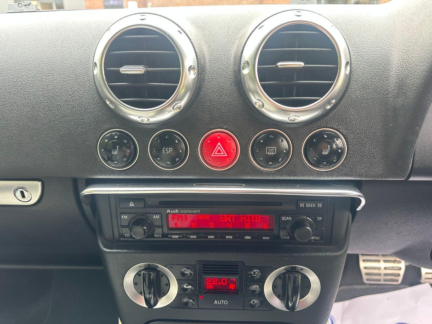 Used Audi TT 2005 for sale - 76369208: Photo 16