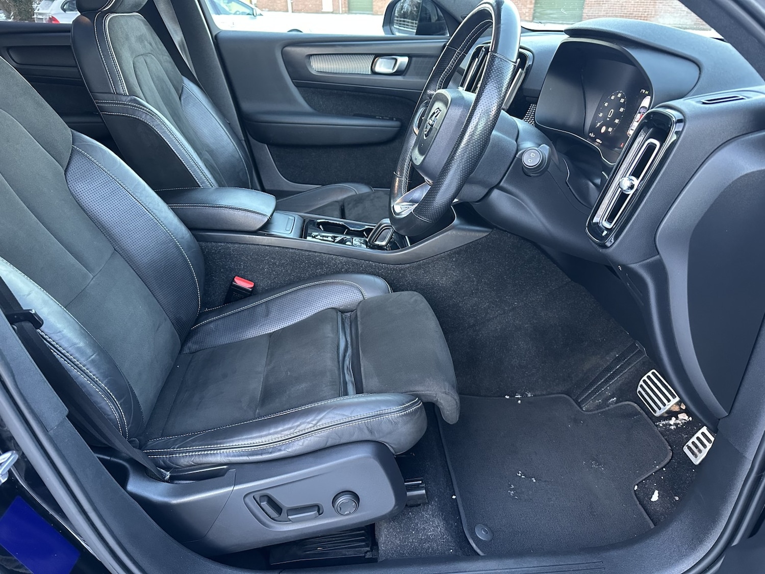 Used Volvo XC40 2018 for sale - 77103477: Photo 14