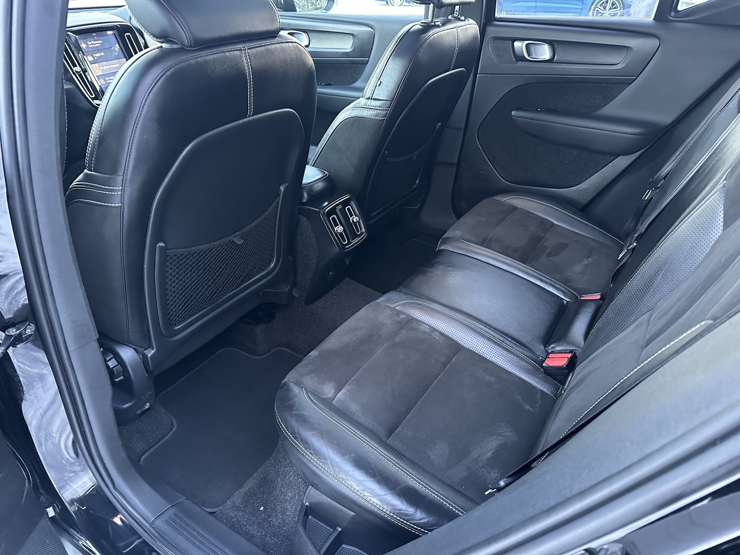 Used Volvo XC40 2018 for sale - 77103477: Photo 16