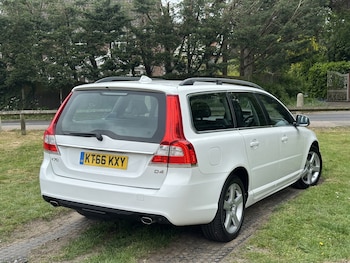 Used Volvo V70 2017 for sale - 78558820: Photo