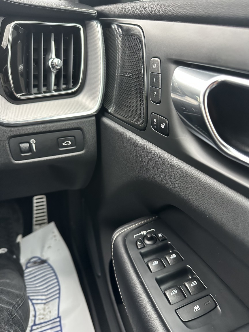 Used Volvo XC60 2019 for sale - 76986831: Photo 13