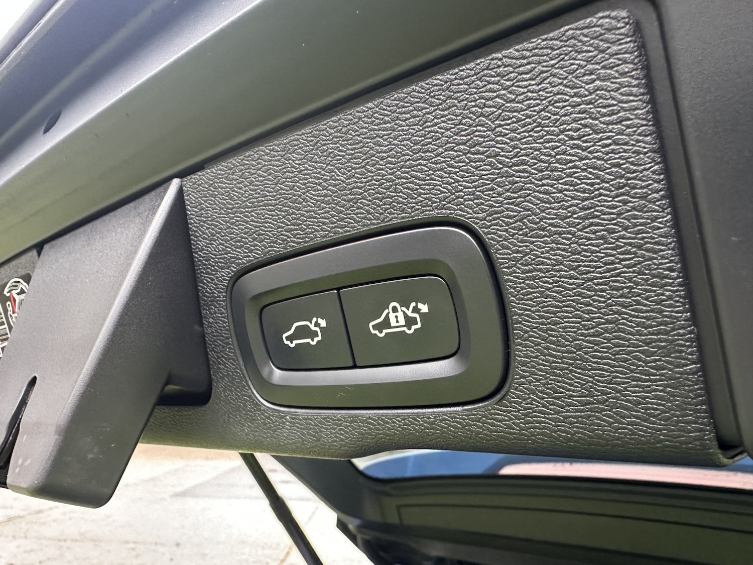 Used Volvo XC60 2019 for sale - 76986831: Photo 17