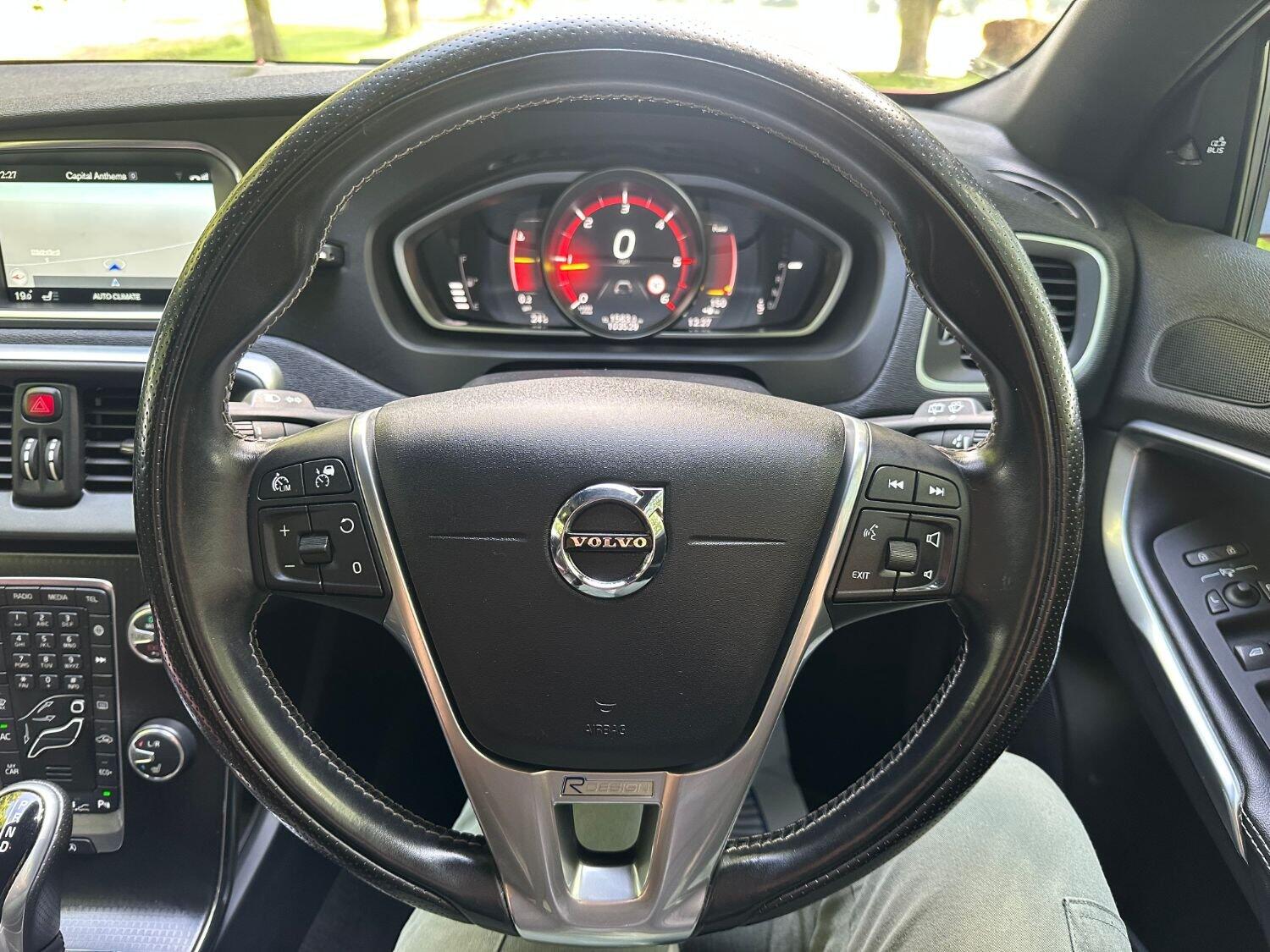 Used Volvo V40 2016 for sale - 76369254: Photo 14