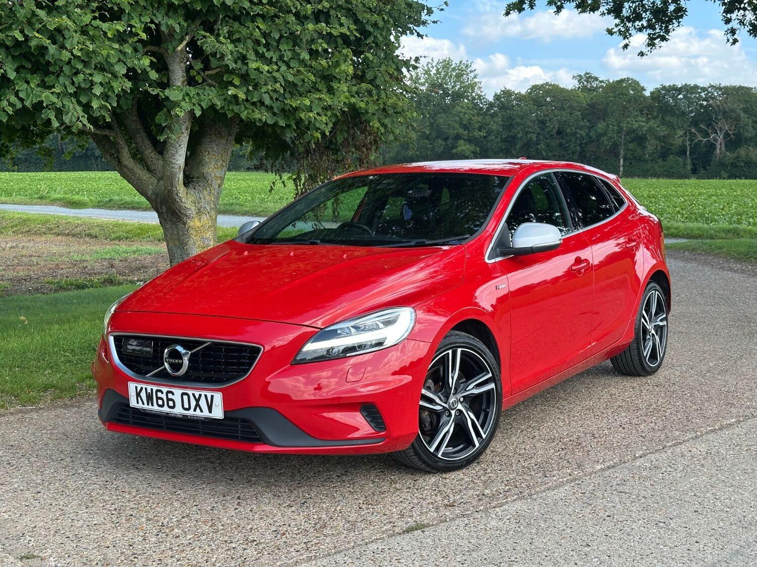 Used Volvo V40 2016 for sale - 76369254: Photo 2