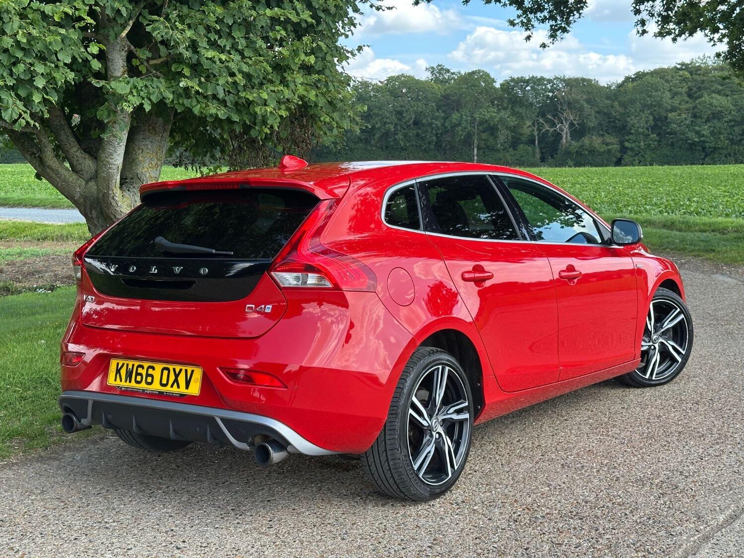Used Volvo V40 2016 for sale - 76369254: Photo 3
