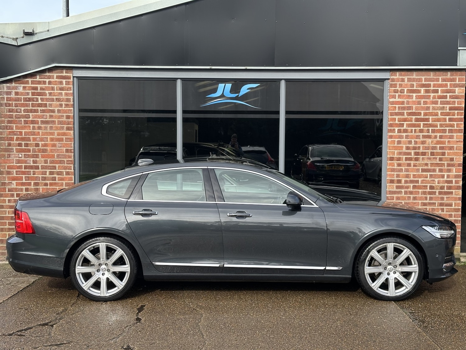 Used Volvo S90 2016 for sale - 77632511: Photo 24