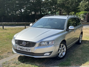 Used Volvo V70 2015 for sale - 79223032: Photo