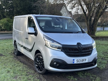 Renault Trafic feature image