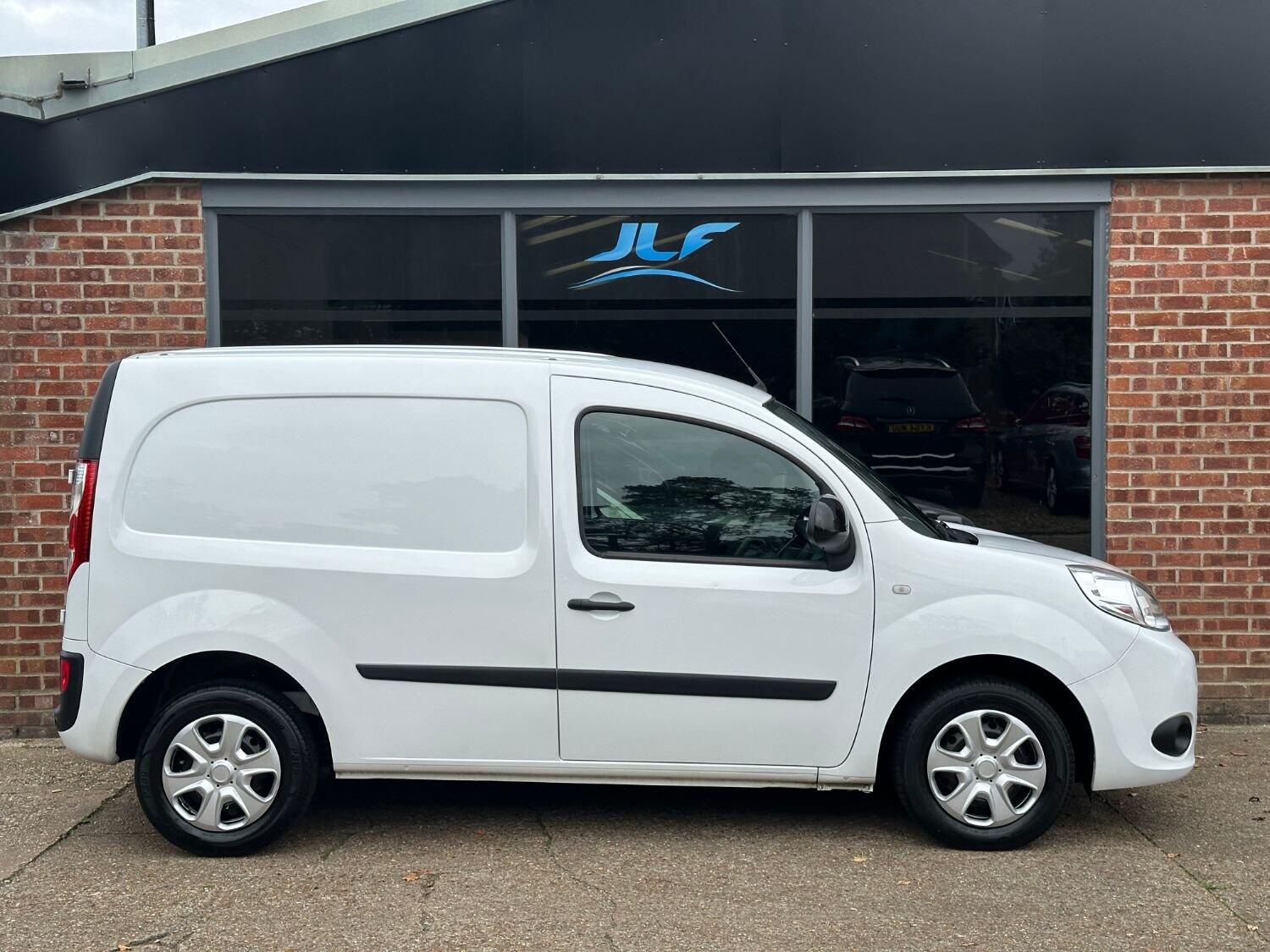 Used Renault Kangoo 2021 for sale - 76369286: Photo 8