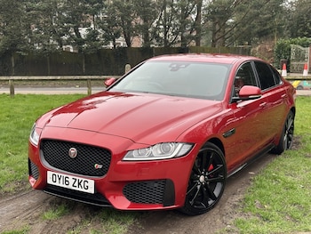 Used Jaguar XF 2016 for sale - 77750012: Photo