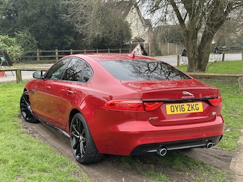 Used Jaguar XF 2016 for sale - 77750012: Photo