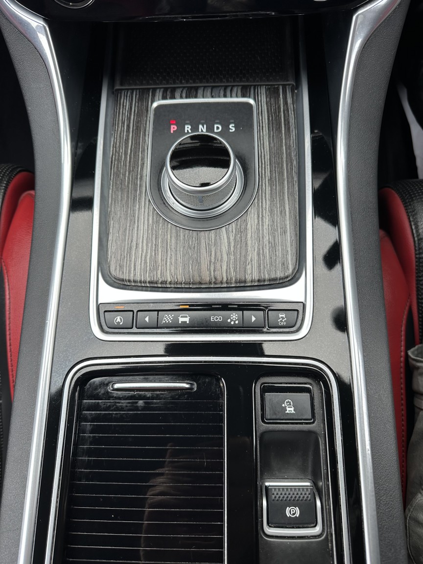 Used Jaguar XF 2016 for sale - 77750012: Photo 8