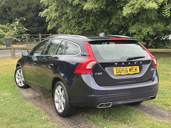 Used Volvo V60 2015 for sale - 78782260: Photo