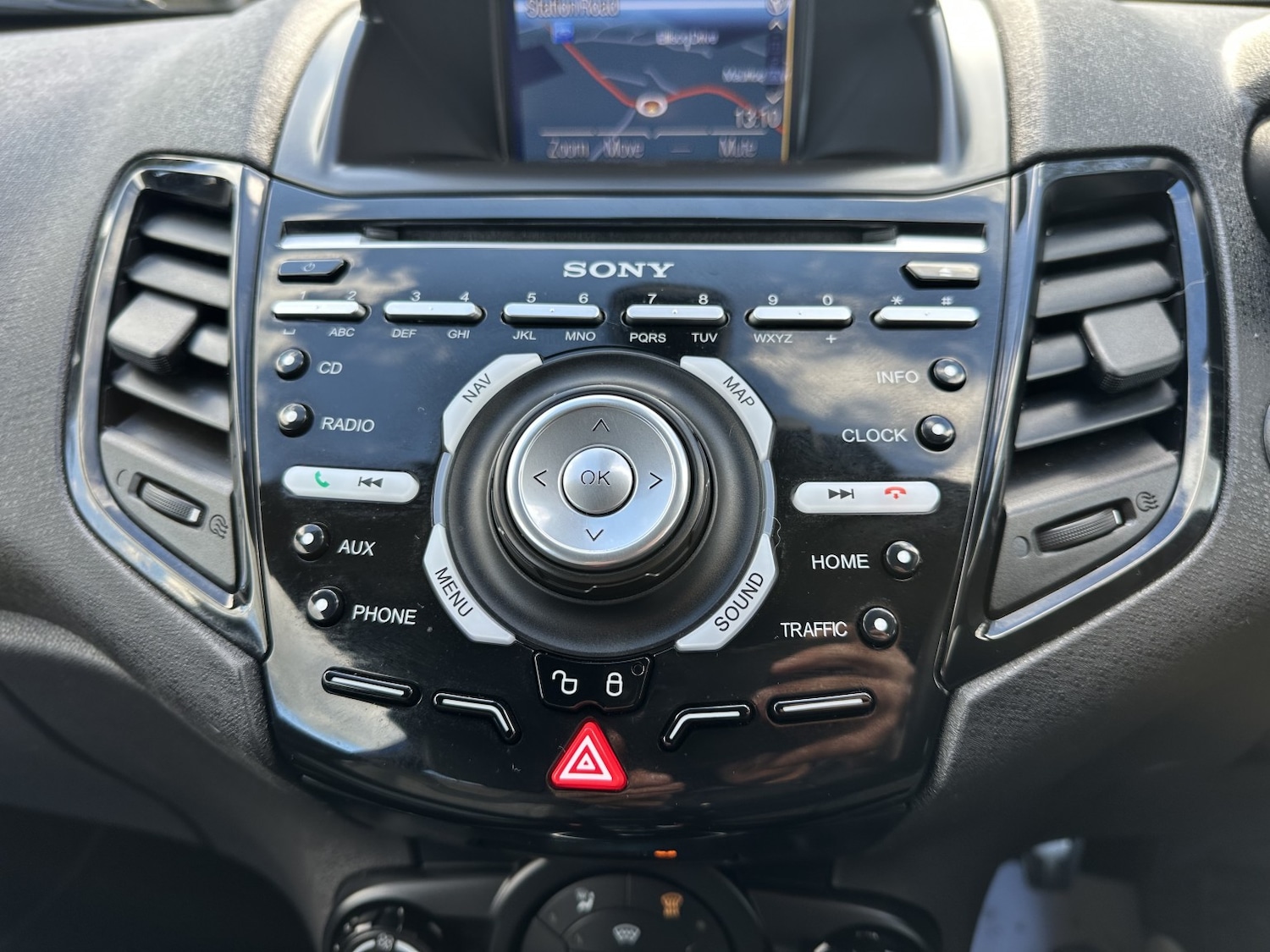 Used Ford Fiesta 2015 for sale - 77558543: Photo 10