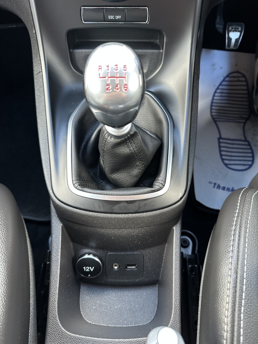 Used Ford Fiesta 2015 for sale - 77558543: Photo 8