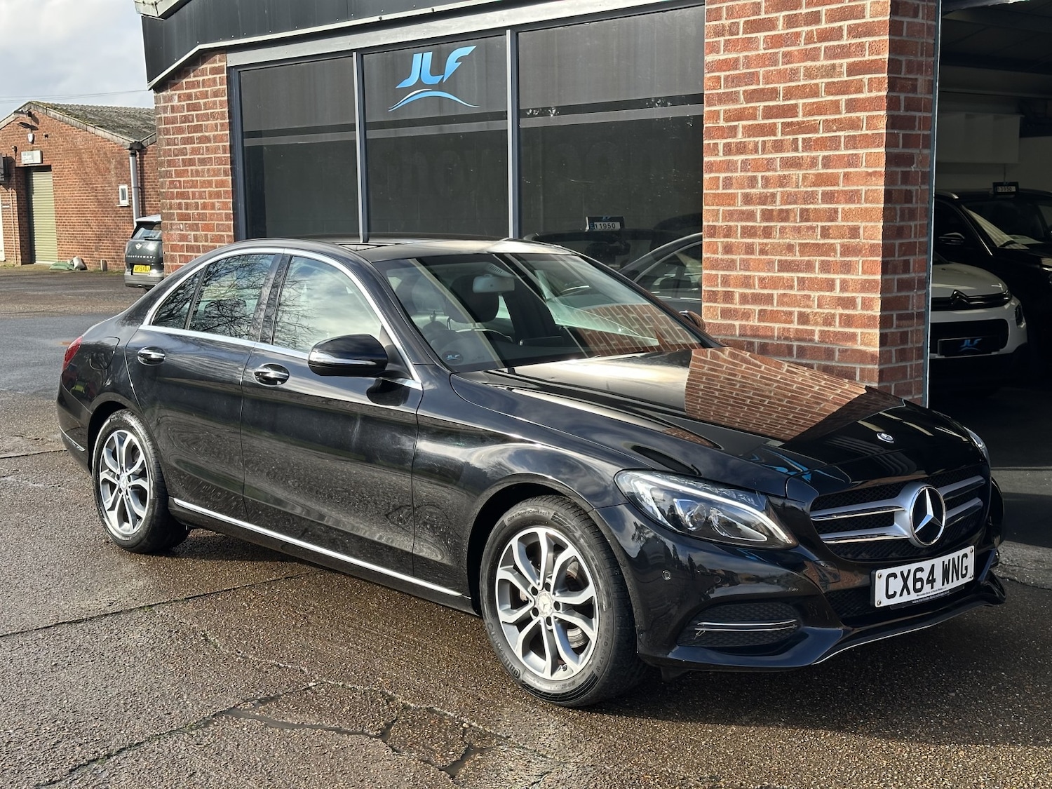 Used Mercedes-Benz C Class 2015 for sale - 77438299: Photo 24