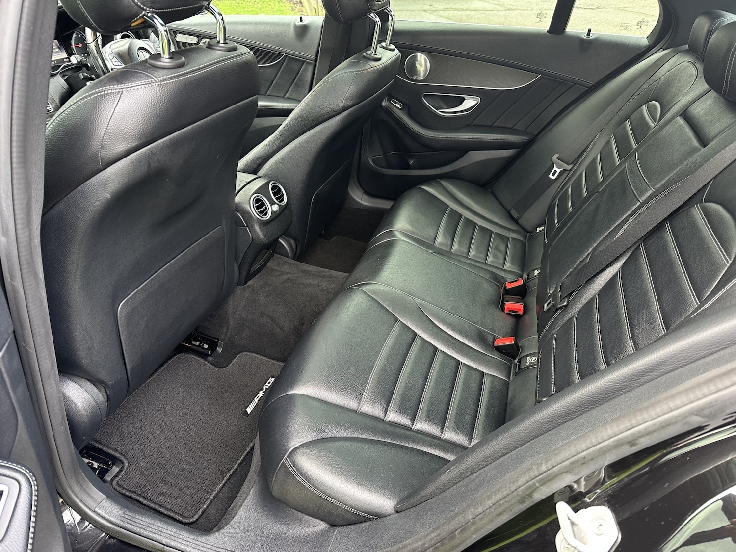 Used Mercedes-Benz C Class 2014 for sale - 77548259: Photo 17