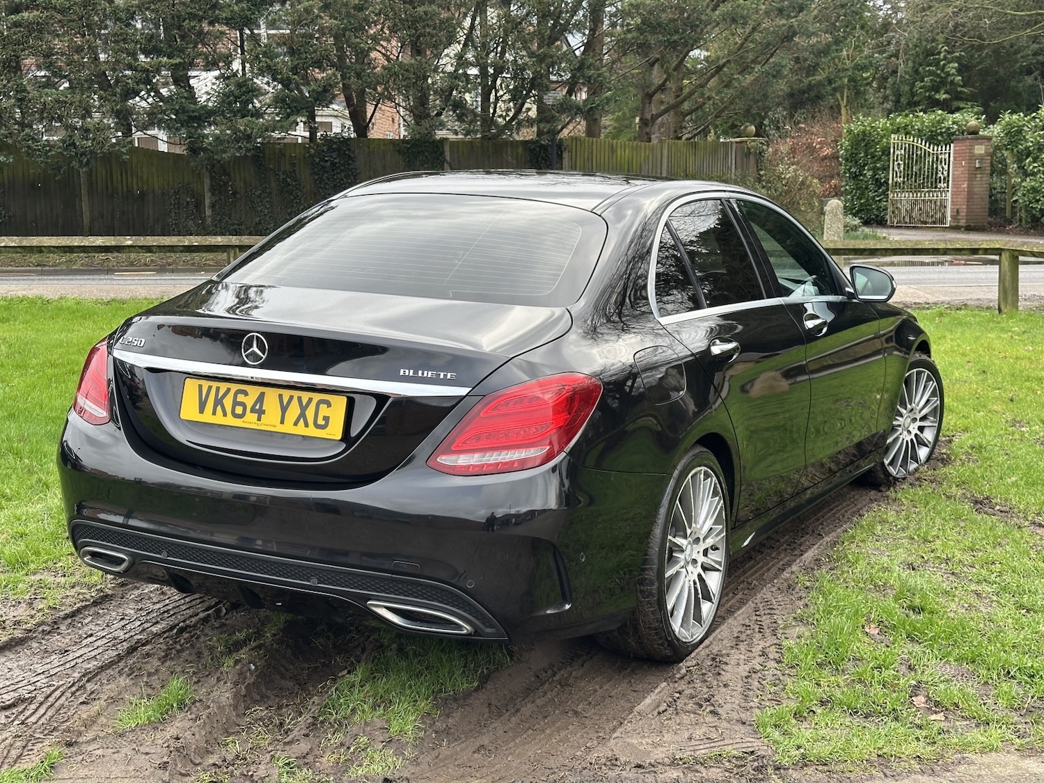 Used Mercedes-Benz C Class 2014 for sale - 77548259: Photo 4
