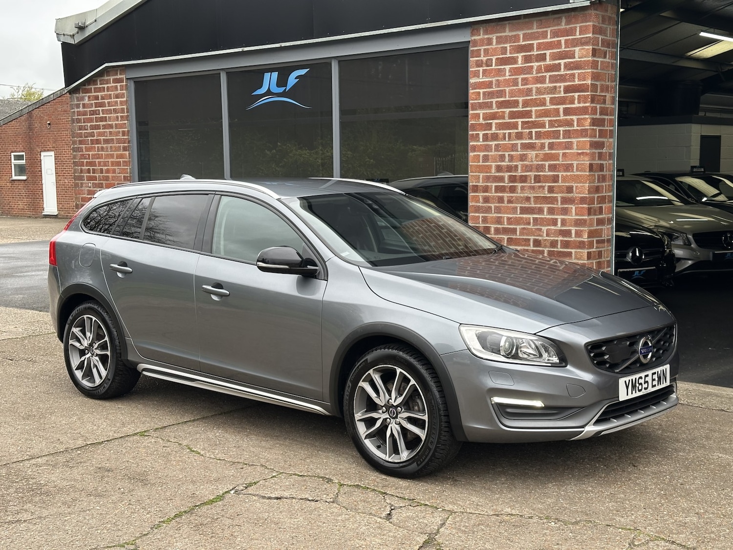 Used Volvo V60 2016 for sale - 78218023: Photo 20